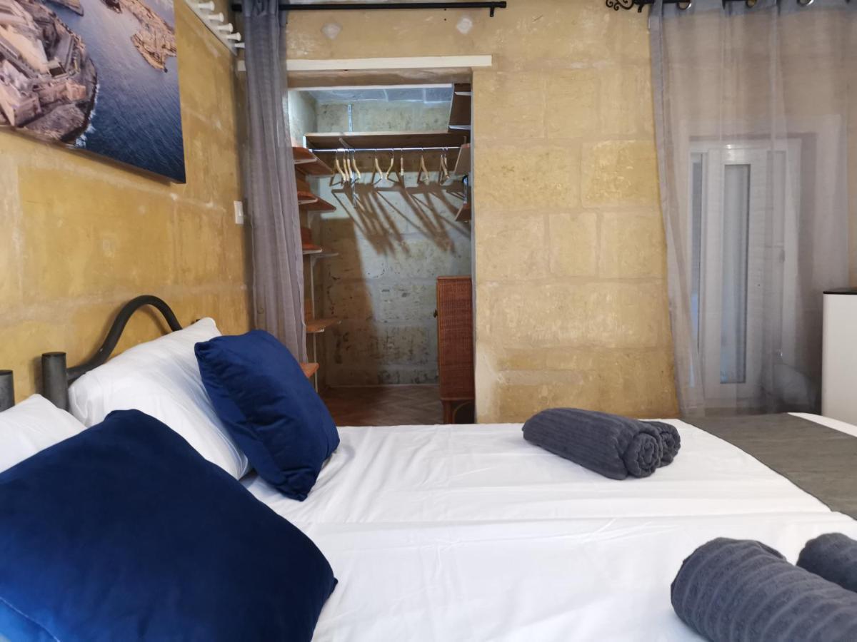 Cozy Loft In The Heart Of Valletta Exterior photo